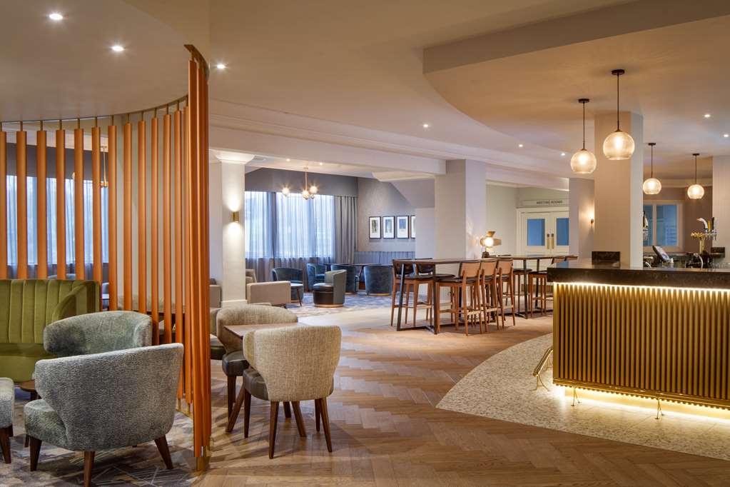 Doubletree By Hilton London Elstree Hotel Borehamwood Restaurant foto